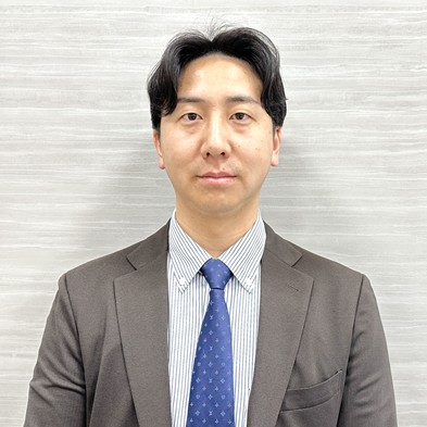 店長　藤本 謙太郎